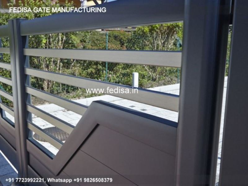Iron Gate Design Sliding Gate Design Get Parda Dijain Square Bar Window Grills Design