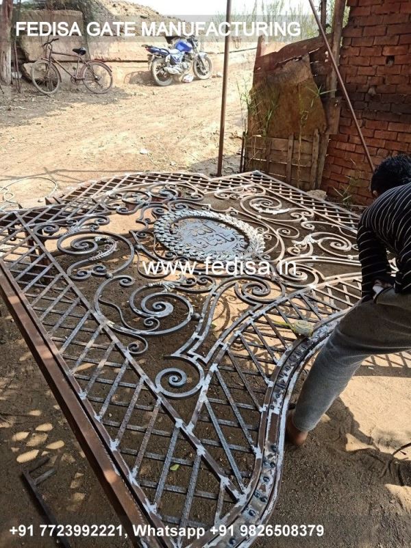 Iron Gate Design Sliding Gate Design Simple Iron Gate Designs For Homes Main Gate Iron Grill Design