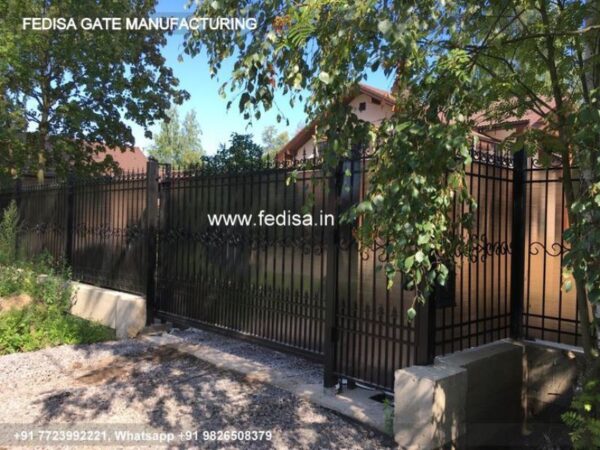 Iron Gate Design Sliding Gate Design Steel Maharaja Gate Get Ke Upar Ka Design