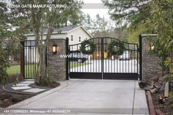 Iron Gate Design Simple Gate Design Lohe Ke Pipe Wale Gate Estate Gate House Design