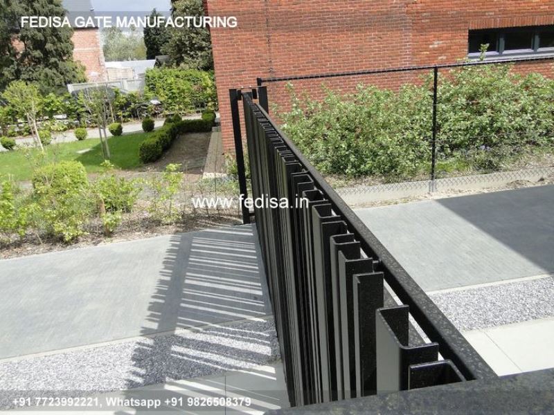 Iron Gate Design Simple Gate Design Main Gate Sliding Door Design Home Outside Gate Design