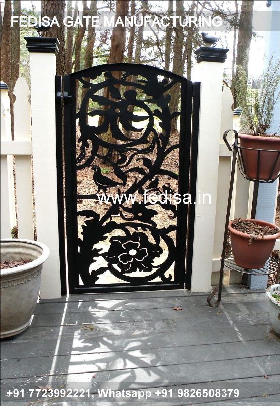 Main Gate Design Main Gate Design 2629 Modern Fence And Gate Design Residential Gate Design