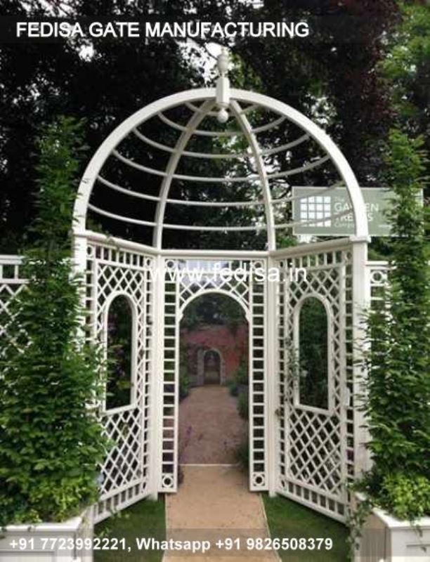 Iron Gate Design Front Gate Designs For Houses Ss Front Gate Design Modern Sliding Gate