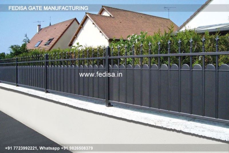 Iron Gate Design Sliding Gate Design Iron Gate Design Simple Maharaja Gate Design 2019