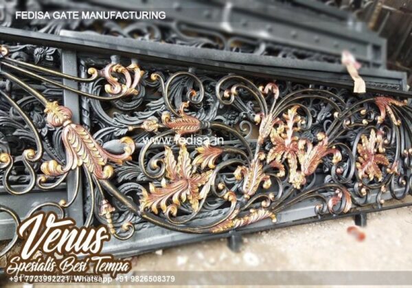Iron Gate Design Front Gate Designs For Houses Steel Boundary Gate Design Steel Gate Design 10 Feet