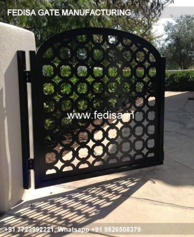Gate Design Gate Color Lohe Ka Gate Grill Compound Wall Gate Design