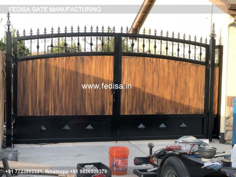 Main Gate Design Gate Design For Home Gate Color Paint Design Front Door Grill Gate
