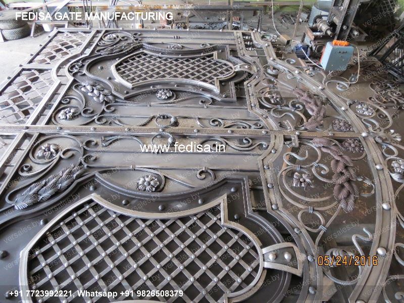 Main Gate Design Gate Design For Home Boundary Wall Design With Grill Lohe Ka Gate Pipe Wala