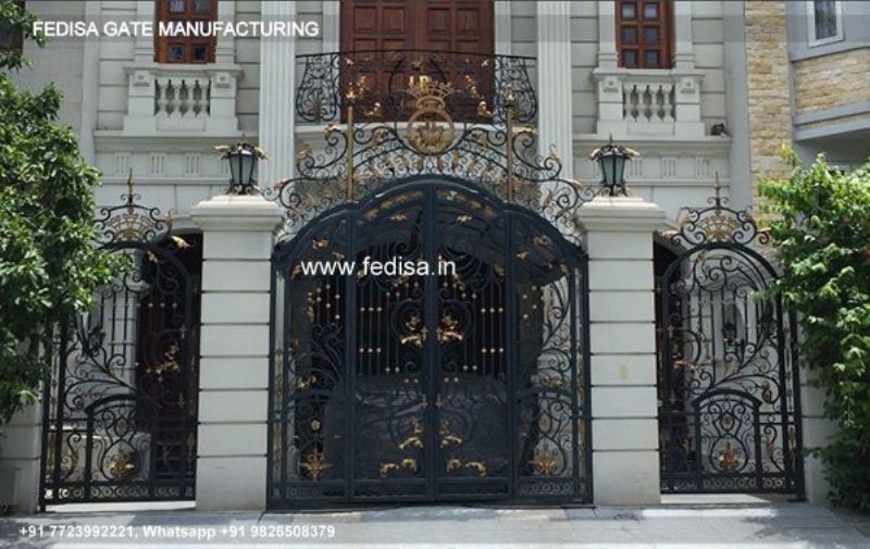 Iron Gate Design Safety Grill Gate Design For Main Door Nice Gate Design Lohe Ka Darvaja Design