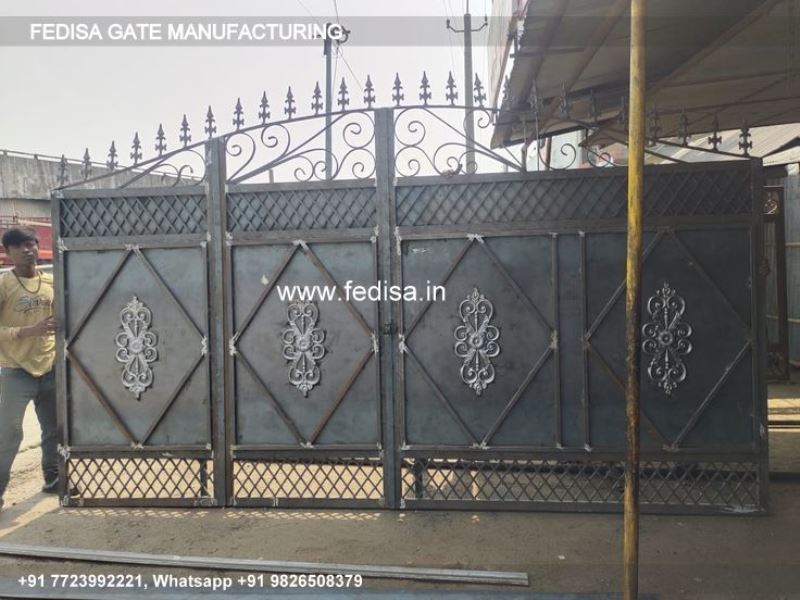 Iron Gate Design Sliding Gate Design Main Gate Porch Design Steel Compound Wall