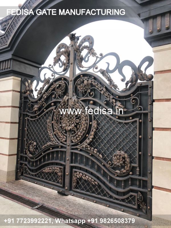 Iron Gate Design Front Gate Designs For Houses Home Main Gate Pillar Design Modern Entrance Gate