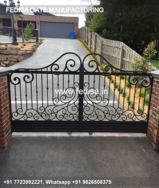 Iron Gate Design Safety Grill Gate Design For Main Door Strong Gate Design Main Gate Roof Design 2020