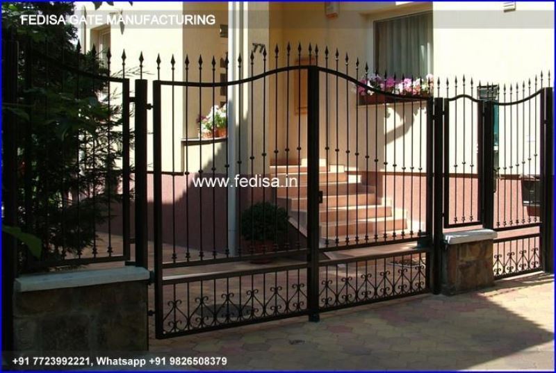 Iron Gate Design Simple Gate Design Pipe Ka Gate Main Gate Ramp Tiles Design