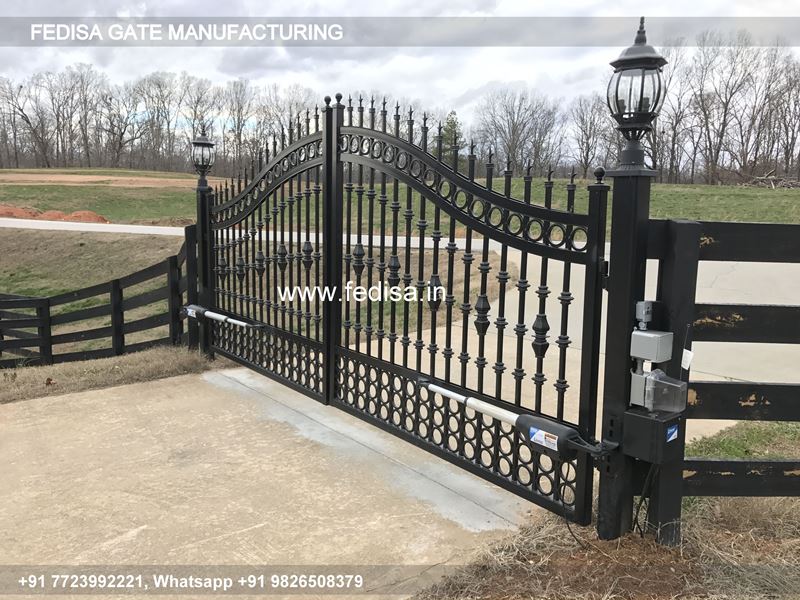 Main Gate Design Main Gate Design 3168 Front Gate Ramp Design Collapsible Grill Gate