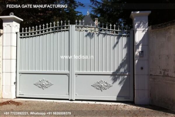 Iron Gate Design Front Gate Designs For Houses Gate Room Design Temple Main Gate Design