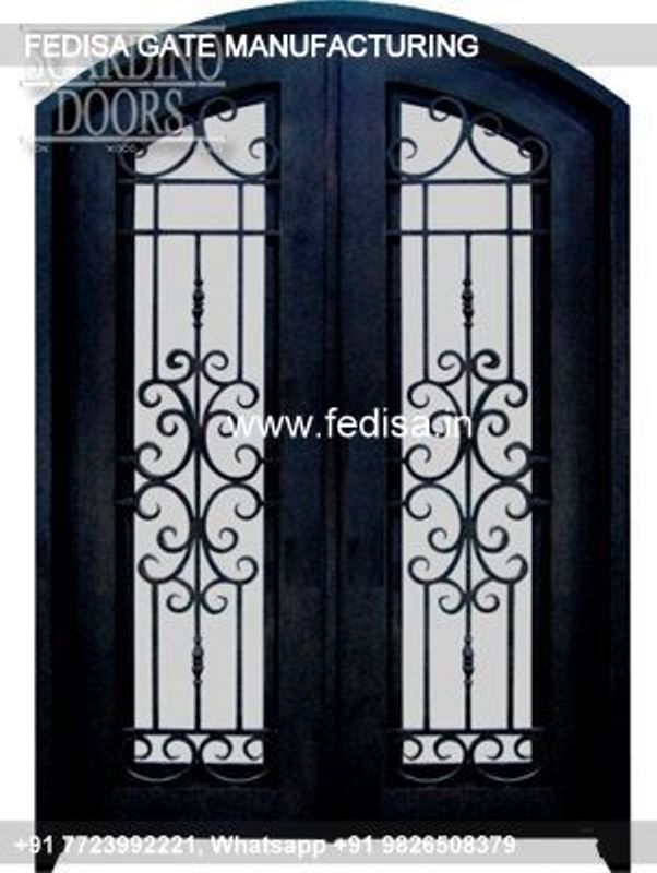 Main Gate Design Main Gate Design 3639 Modern Metal And Wood Fence Home Main Gate Pillar Design