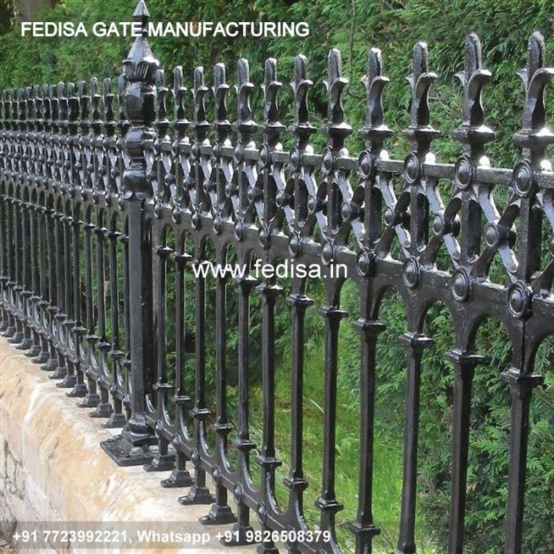 Iron Gate Design Front Gate Designs For Houses Modern Iron Fence Front Gate Design For Small House