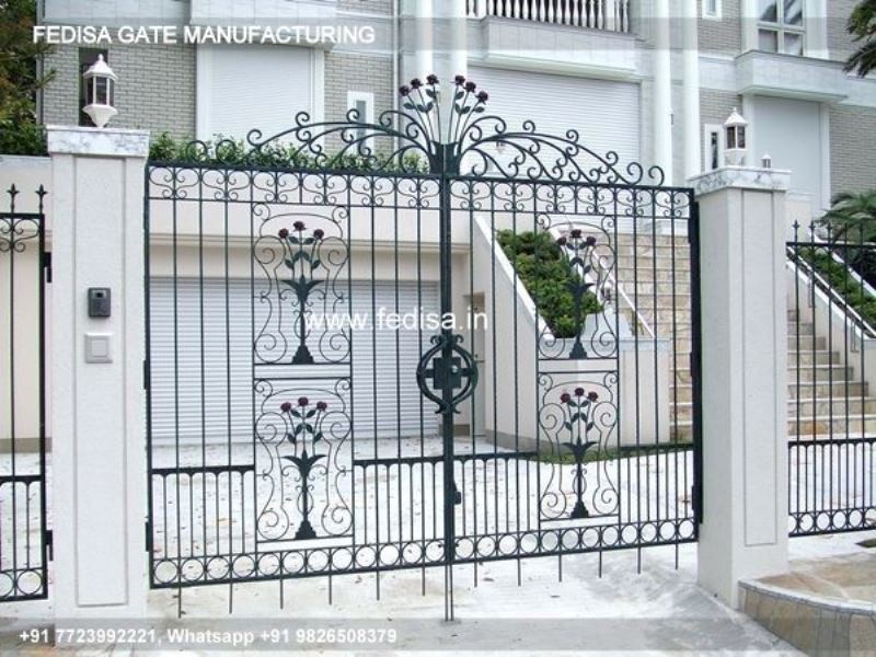 Iron Gate Design Safety Grill Gate Design For Main Door Iron Wall Grill Design Steel Main Gate Design 2020