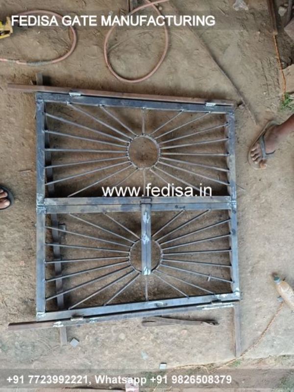 Gate Design Gate Color Modern Iron Fence Designs 4 Palla Gate Design