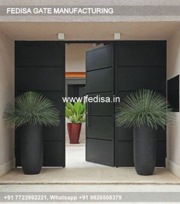Iron Gate Design Safety Grill Gate Design For Main Door Darwaja Get Dijain Toilet Gate Design