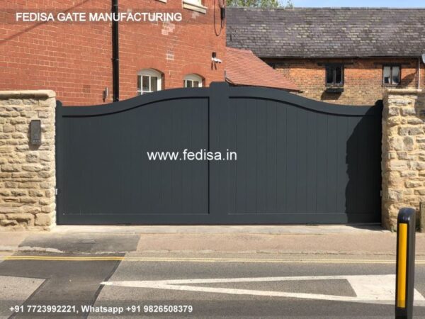 Iron Gate Design Front Gate Designs For Houses Gate Design 5 Feet Boundary Gate Ki Design