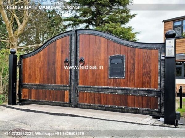 Main Gate Design Main Gate Design 4274 Modern Gate And Fence Traditional Gate Design
