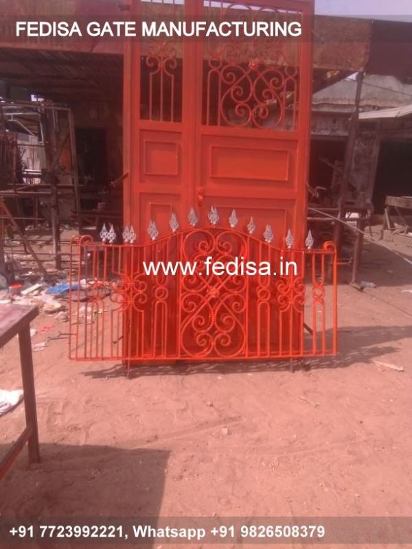 Iron Gate Design Front Gate Designs For Houses Versace Gate Gi Square Pipe Gate Design