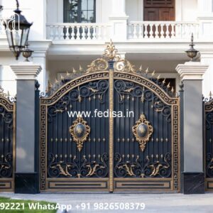 Low Cost Gate Design, Simple Gate Ka Design Iron Gate Stock Photos And Images