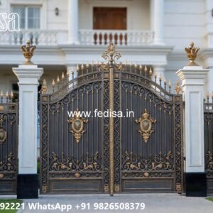 Mild Steel Gate Design, Large Gate Design Iron Gate Stock Photos And Images
