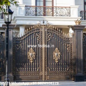 Wrought Iron Design Catalogue, Lohe Ka Fancy Gate Iron Gate Stock Photos And Images