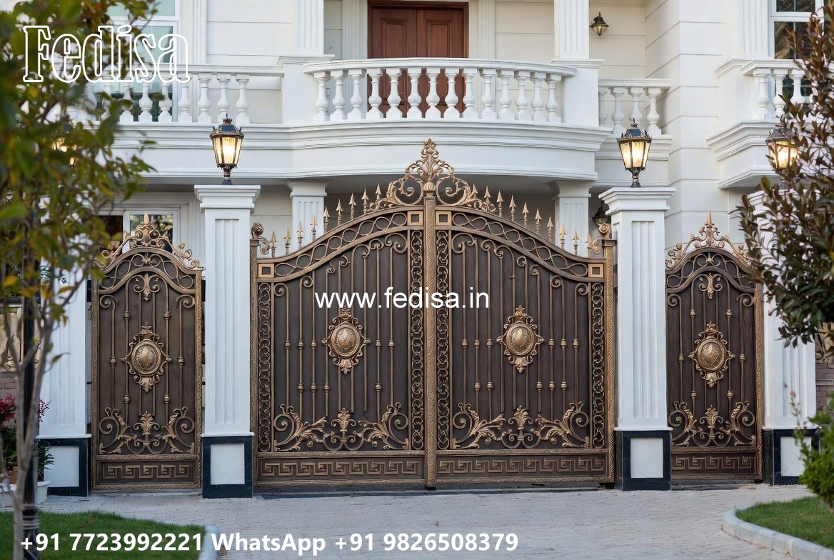 Steel Get Dijain, Sliding Steel Gate Design For Home Iron Gate Stock Photos And Images