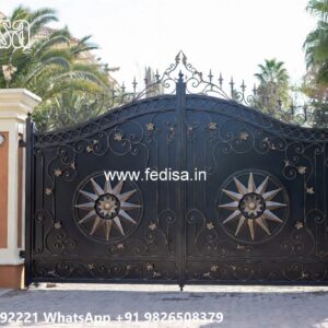 Mild Steel Gate Design, House Compound Gate Design Iron Gate Stock Photos And Images