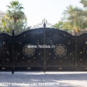 Pipe Main Gate Design, Cyclone Gate Design Iron Gate Stock Photos And Images