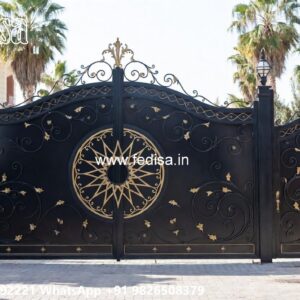 Steel Get Dijain, Front Gate Ka Design Iron Gate Stock Photos And Images
