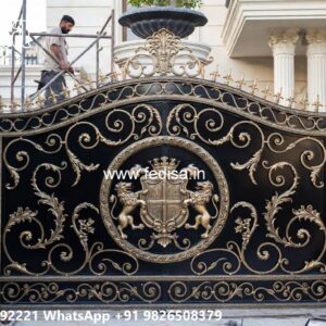 Steel Get Dijain, House Gate Simple Design Iron Gate Stock Photos And Images