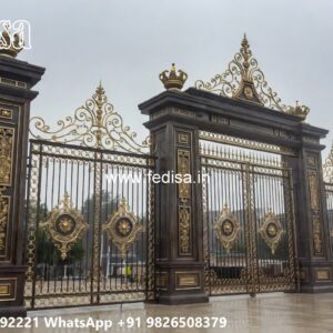 Low Cost Gate Design, Main Gate Design For Small House Iron Gate Stock Photos And Images
