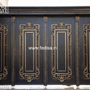 Gate Top Design, Big Gate With Small Gate Iron Gate Stock Photos And Images