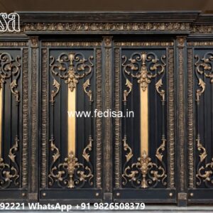 Pipe Main Gate Design, Iron Gate Design 4 Feet Iron Gate Stock Photos And Images