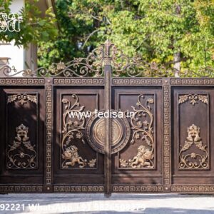 Steel Framed Wooden Gates, Makan Ka Gate Ka Design Iron Gate Stock Photos And Images