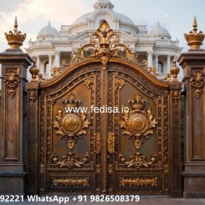 Steel Get Dijain, Maharaja Steel Gate Iron Gate Stock Photos And Images