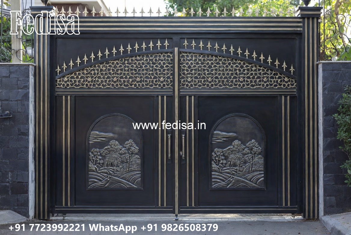 Steel Gate Handle Design, Main Gate Design 2026 Iron Iron Gate Stock Photos And Images
