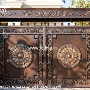 Pipe Design Gate, Contemporary Gate Design Iron Gate Stock Photos And Images
