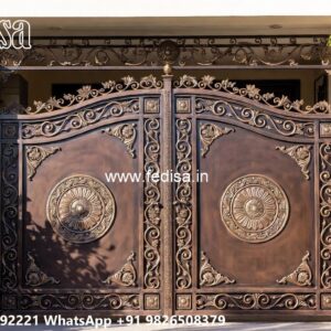 Fancy Steel Gate Design, Entrance Gate Design For Home Iron Gate Stock Photos And Images