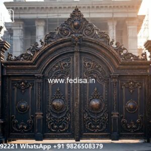 Classic Gate Design, Channel Gate Design For Home Iron Gate Stock Photos And Images