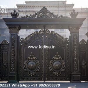 Steel Gate Handle Design, Steel Gate Handle Design Iron Gate Stock Photos And Images