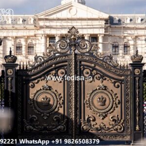 Sliding Gate Lock Design, Sliding Gate Lock Design Iron Gate Stock Photos And Images