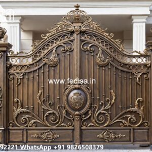 Steel Gate Handle Design, Maharaja Gate Ke Design Iron Gate Stock Photos And Images