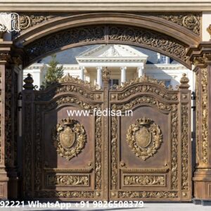 Classic Gate Design, Lohar Gate Design Iron Gate Stock Photos And Images