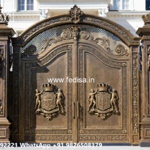 Sliding Gate Lock Design, Gate Design Loha Iron Gate Stock Photos And Images