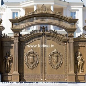 Fancy Steel Gate Design, Makan Ke Gate Ki Design Iron Gate Stock Photos And Images